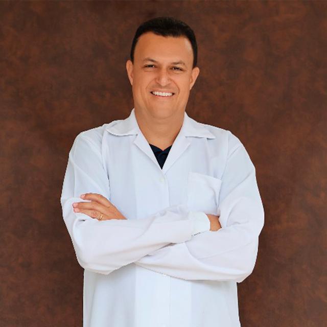 Éder Mesquita